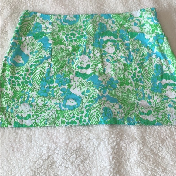 Lilly Pulitzer Limeade It's a Zoo January Skort - Picture 2 of 5